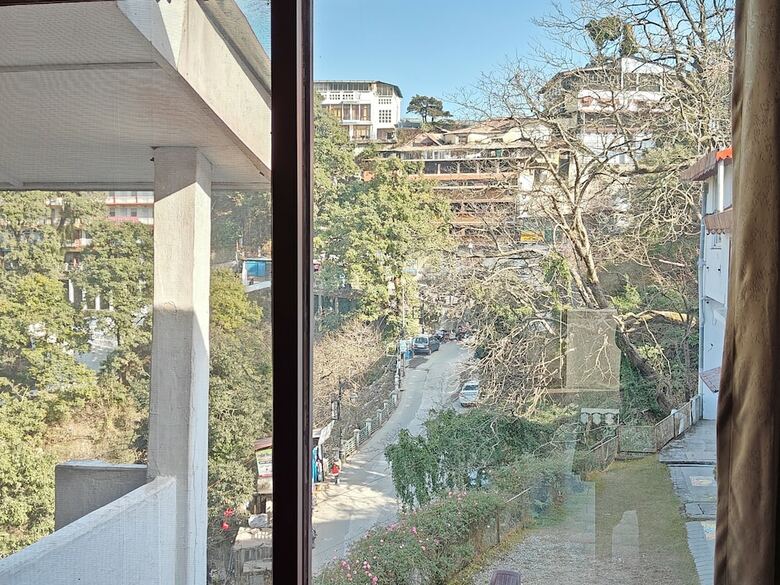 Hotel Himalayan Club