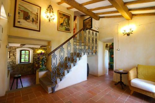 Torricella Villa Sleeps 4 Pool Air Con Wifi