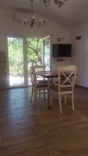 Garden Apartmant Near Sea *new