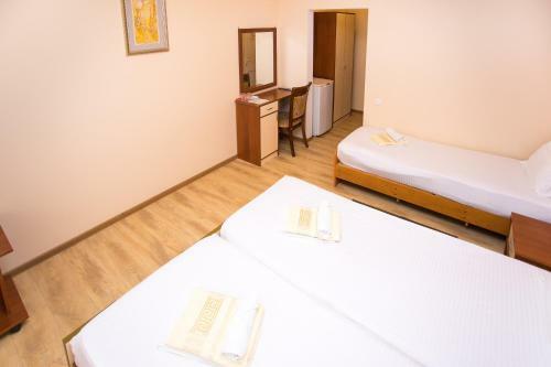 Eros Hotel