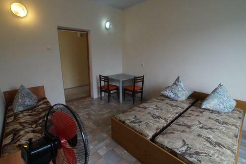 Hostal Guest House Aura