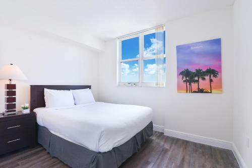 Hotel 1, 2 And 3 Bedroom Ocean Condos With Balcony