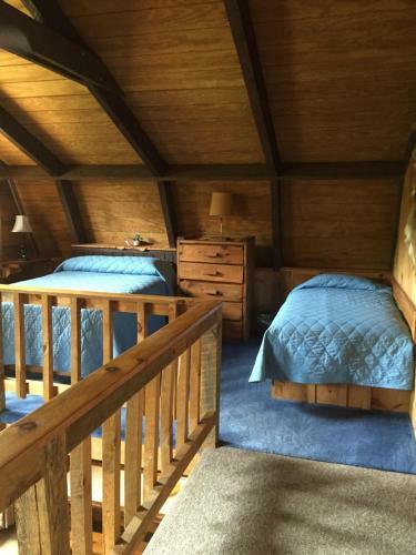 Hotel Rough Cut Lodge