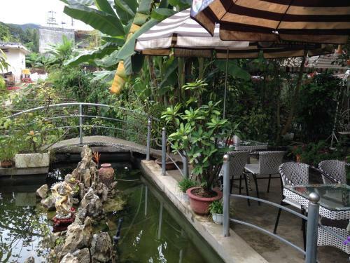 Hong Ky Boutique Hotel Tuan Giao