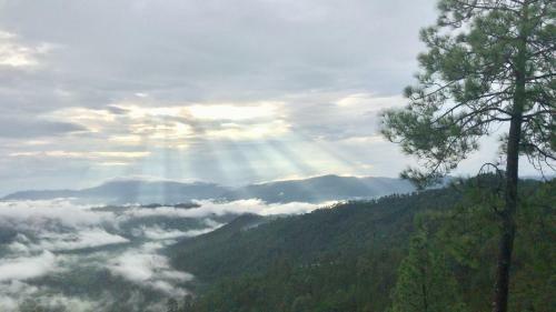 10 Nautical Mile Mountain Cottage