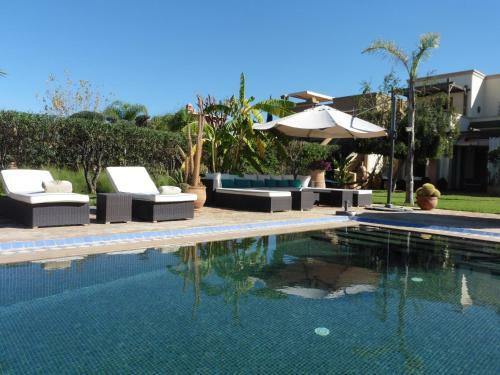 Villa Blanche - Samanah Golf Country Club