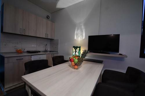 Dvori Apartments 8c