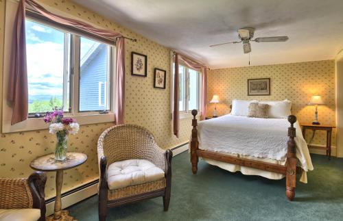 Bed & Breakfast Darby Field Inn