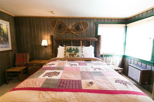 Hotel Silver Fork Lodge & Restaurant