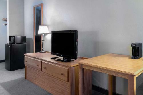 Hotel Rodeway Inn