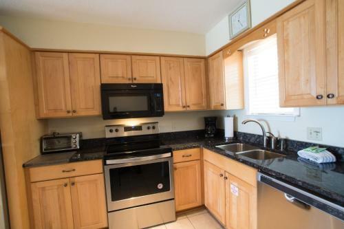 Apartamento Beachside Condos Unit #7