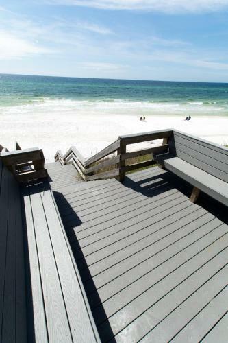 Apartamento Beachside Condos Unit #7