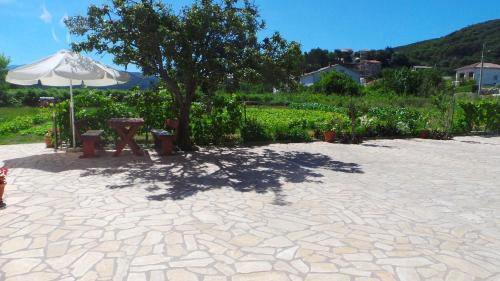 Apartment Supetarska Draga 2