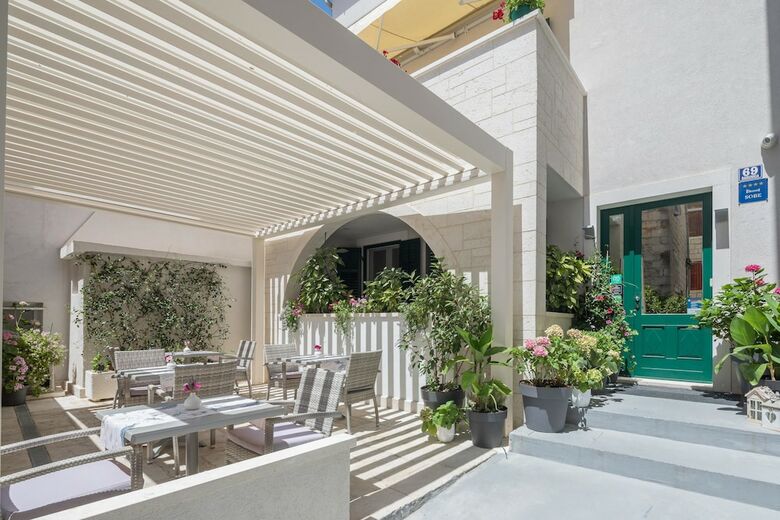 Bed & Breakfast Balatura Split Luxury Rooms