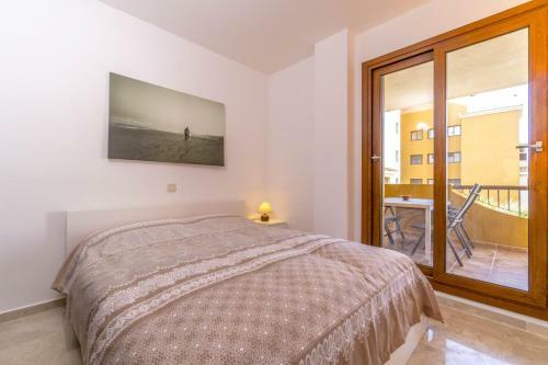 Punta Prima Apartment Sleeps 4 Pool Wifi