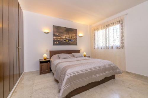 Punta Prima Apartment Sleeps 4 Pool Wifi