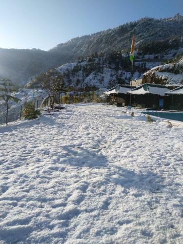 Mussoorie Camp Resort