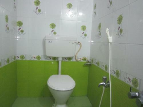 Lodge Ushasree Residency