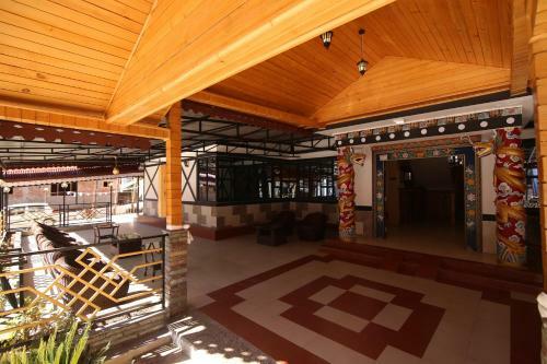 Etho Metho Hotel By Rightclique
