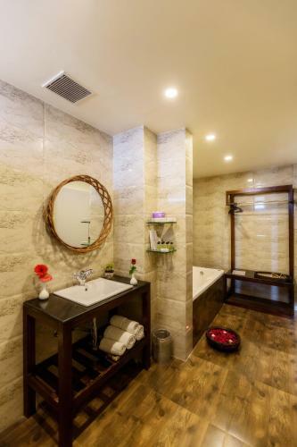 Hotel Polo Orchid Resort