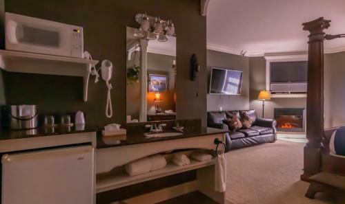Hotel Depot Inn & Suites