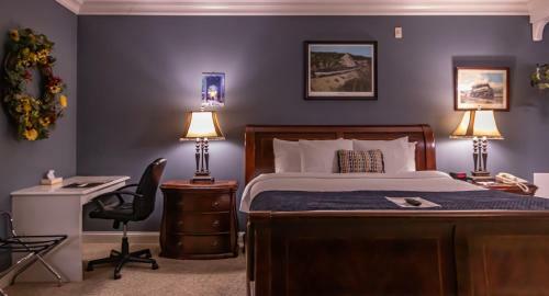 Hotel Depot Inn & Suites