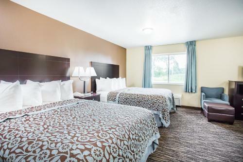 Hotel Days Inn By Wyndham Evansdale Waterloo