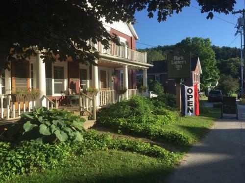 Posada Black Lantern Inn