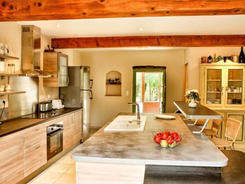 Magnificent Holiday Home In Roquetaillade With Pool