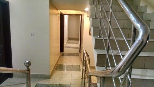 Hostal Embassy Lodge
