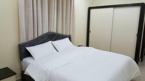 Golden Seasons Furnished Apartment - 2