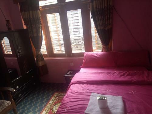 Hostal Galaxy Inn Guest House