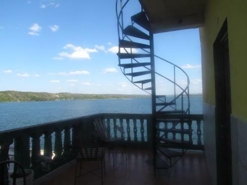 Albergue Hotel Mirador Del Lago