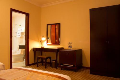 Caravan Hotel
