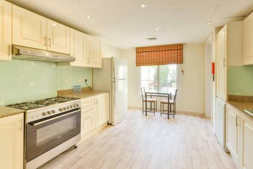 Medlock Villas