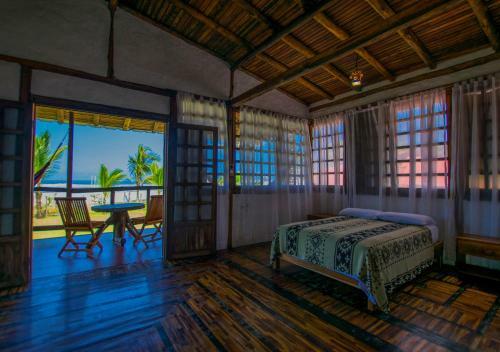 Hostal Ayampe Guest House