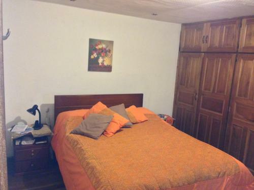 Bed & Breakfast Yolanda House