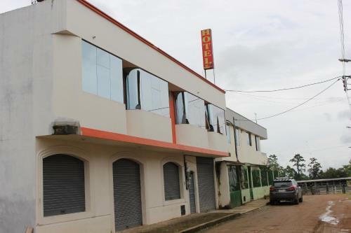 Hotel Flor Del Campo