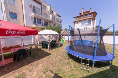 Hostal The Colony