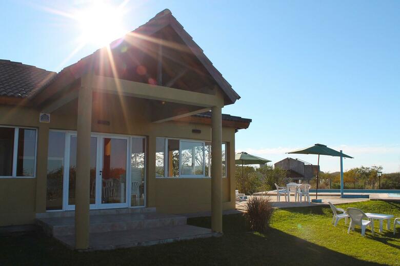 Brisas Del Lago Apart Y Hotel