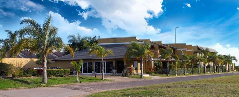 Brisas Del Lago Apart Y Hotel
