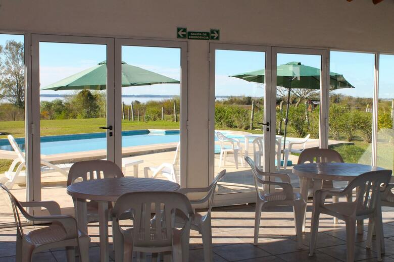 Brisas Del Lago Apart Y Hotel