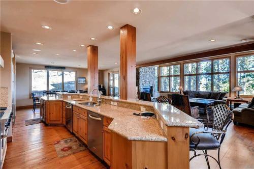 Westridge Lodge