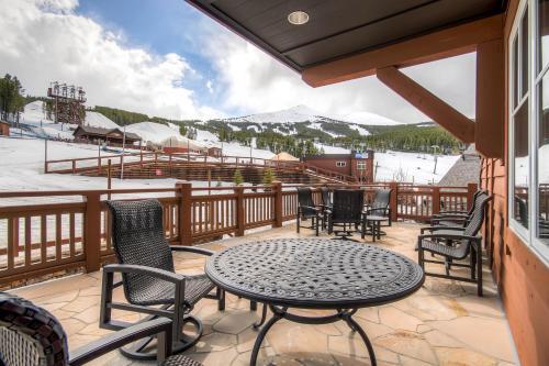 One Ski Hill Place