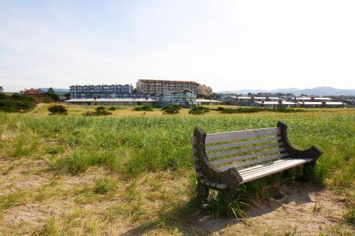 Mcmenamins Gearhart Hotel