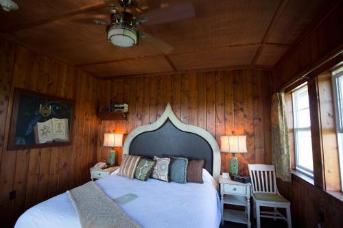 Mcmenamins Gearhart Hotel