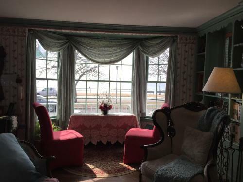 Posada Harborview Inn