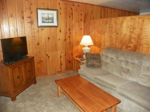 Posada Kern Riverfront Lodge