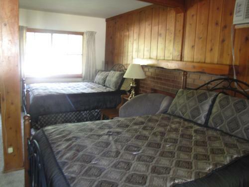 Posada Kern Riverfront Lodge