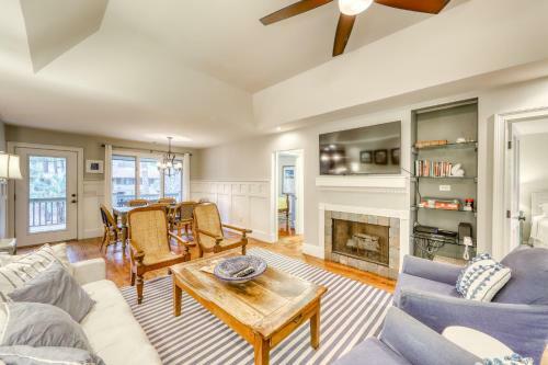 Inlet Cove 33